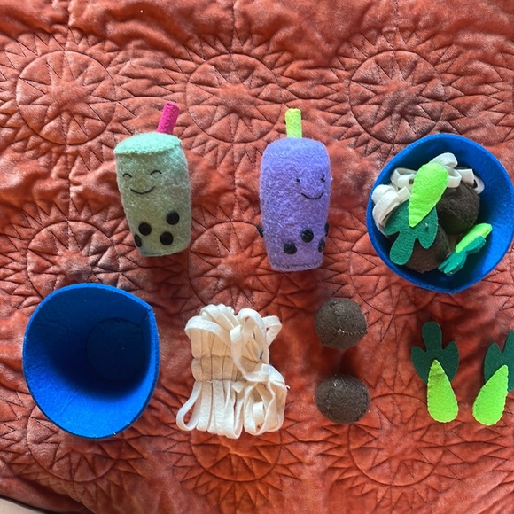 Keiki Kaukau Noodles and Boba - Picture 3 of 4